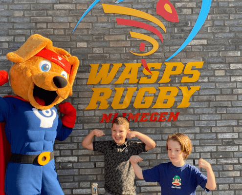 Cluppie ging op bezoek bij rugbyclub The Waps. Lees hier zijn avontuur!